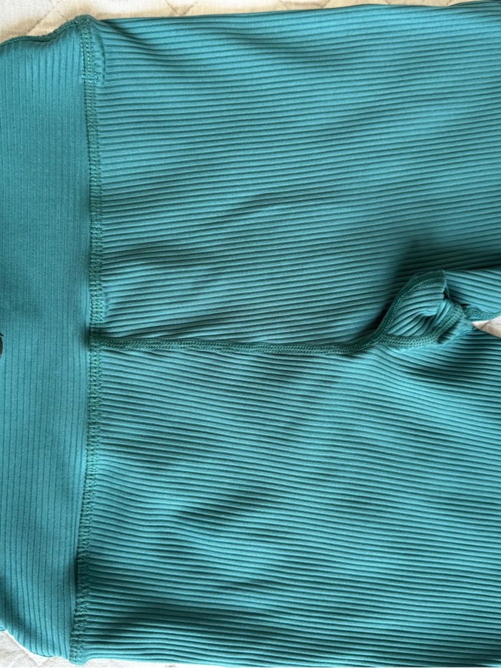 (Slightly Damaged) Blue/Green Glyder Biker Shorts and matching top set - Picture 6 of 6